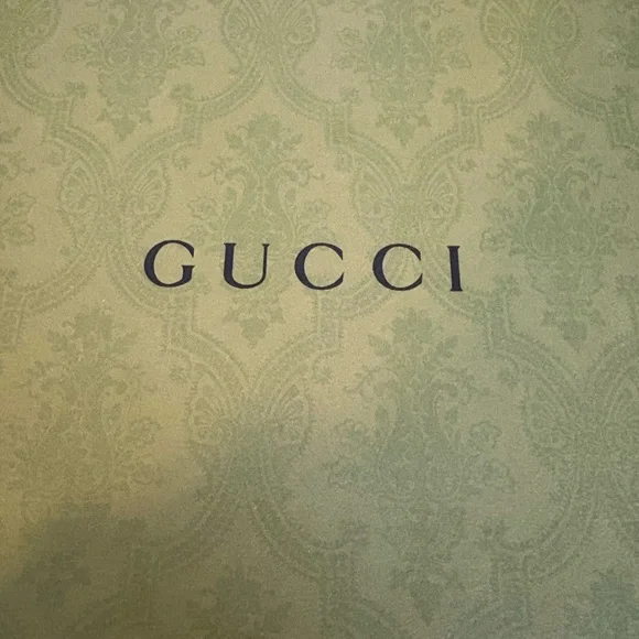 Gucci Platform Sneakers - Picture 14 of 15